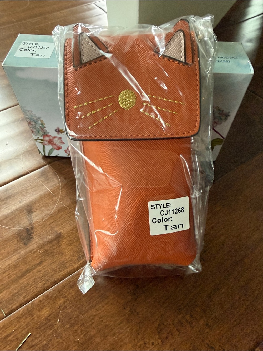 Brentano Tan Cat-Ear Crossbody Bag